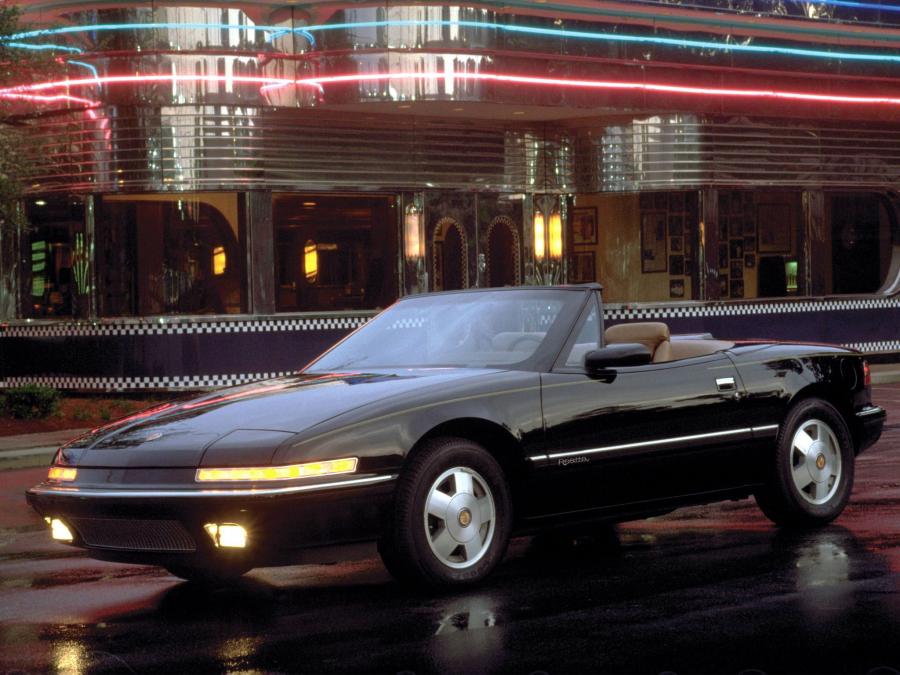  Buick Reatta Convertible 1990 года  (фото 8 из 8)
